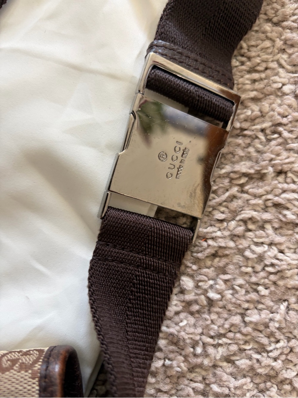 GUCCI - “AUTHENTIC” Brown & Beige GG Canvas Belt/Crossbody Bag - Picture 3 of 10